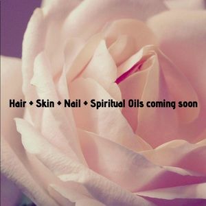 𝗔𝗹𝗹 𝗮𝗿𝗼𝘂𝗻𝗱 𝗼𝗶𝗹𝘀